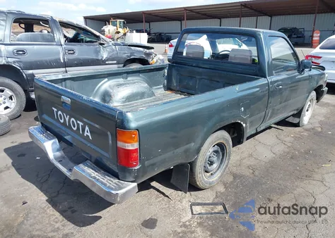 1992 Toyota Pickup 1/2 Ton Short Wheelbase из США, поврежденный, VIN JT4RN81A6N0102277